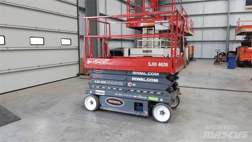 SkyJack SJIII4626 Schaarhoogwerkers