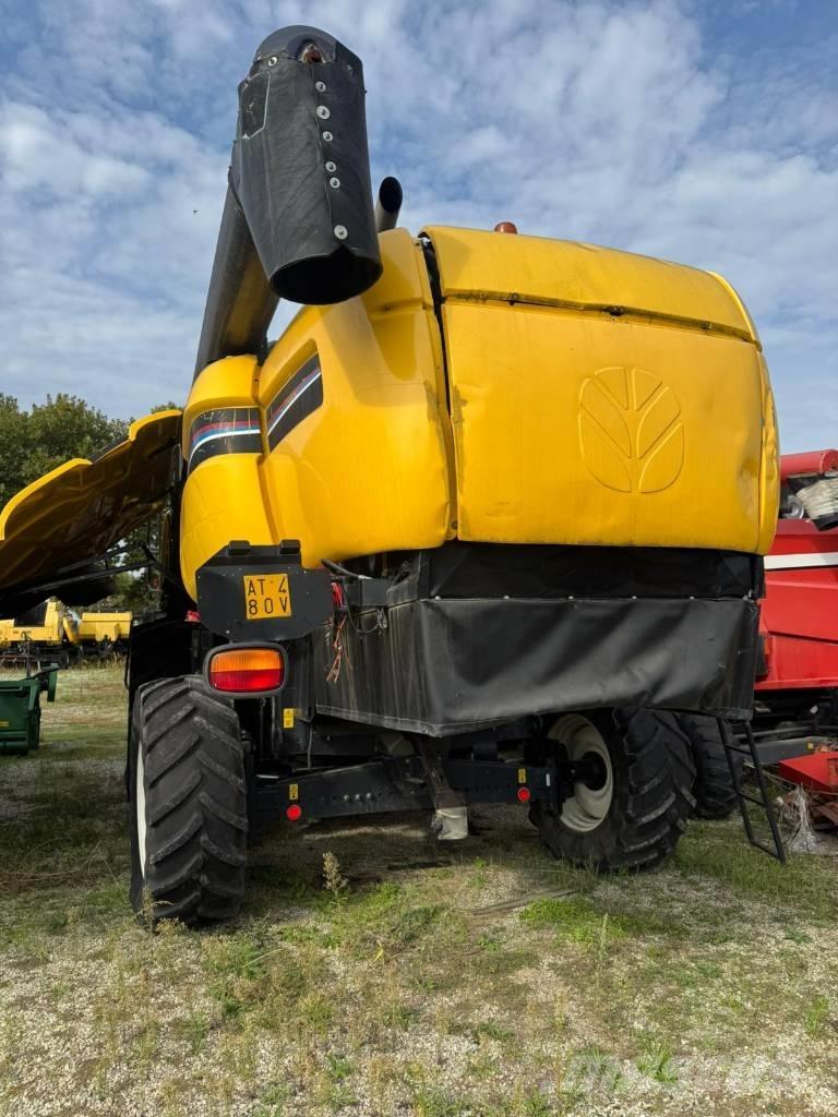 New Holland CX 760 Maaidorsmachines