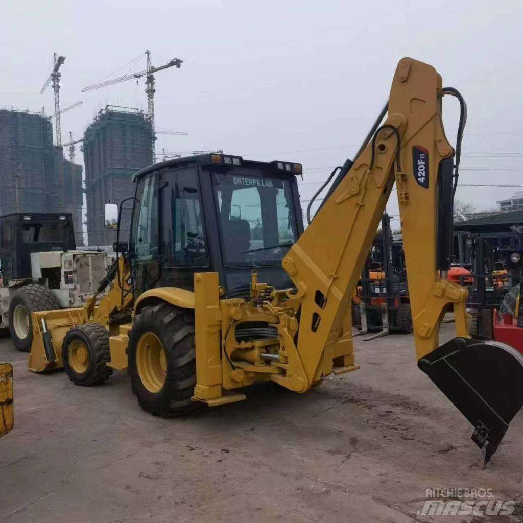 CAT 420 F Graaf-laadcombinaties