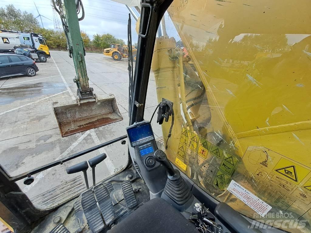 Komatsu PC228USLC-8 Rupsgraafmachines