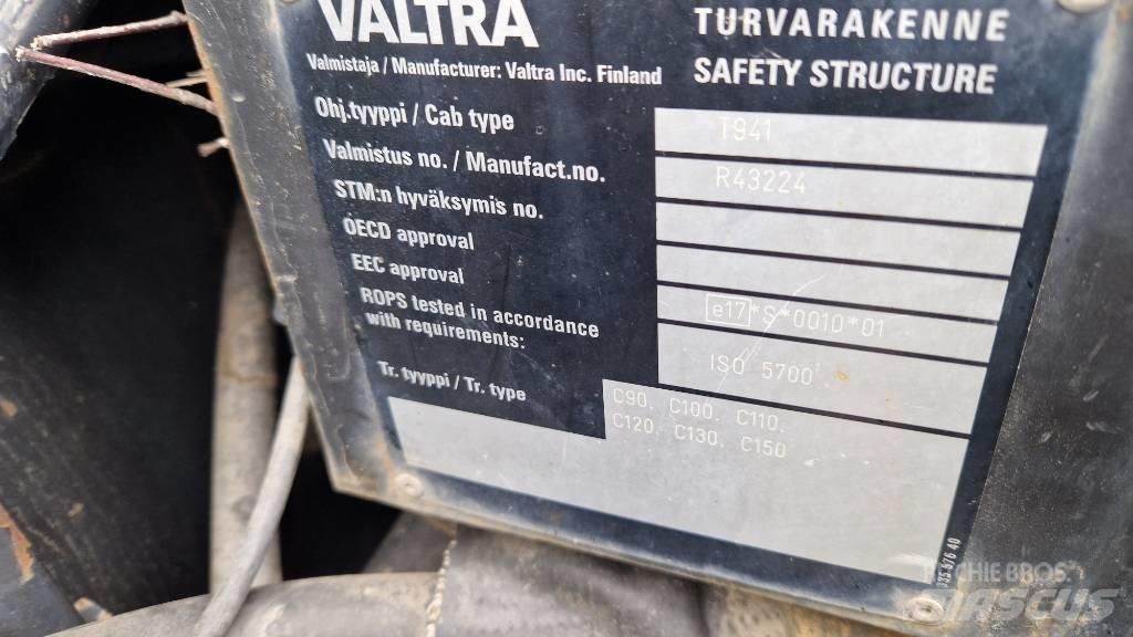 Valtra C 120 Tractoren