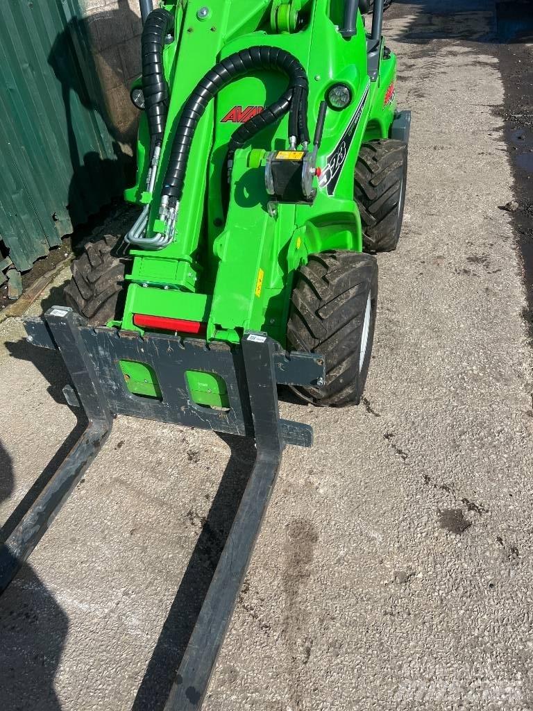 Avant 523 Miniladers