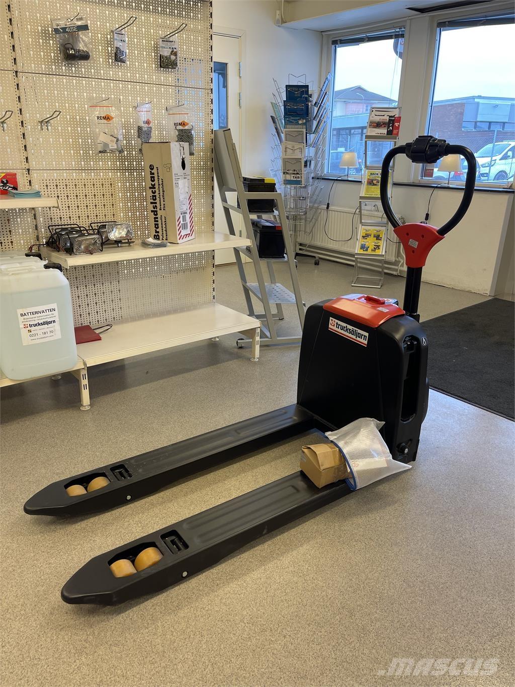 EP Equipment F4 Stapelaar meeloop