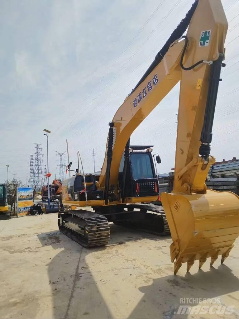 CAT 320 D 2 Midigraafmachines 7t - 12t