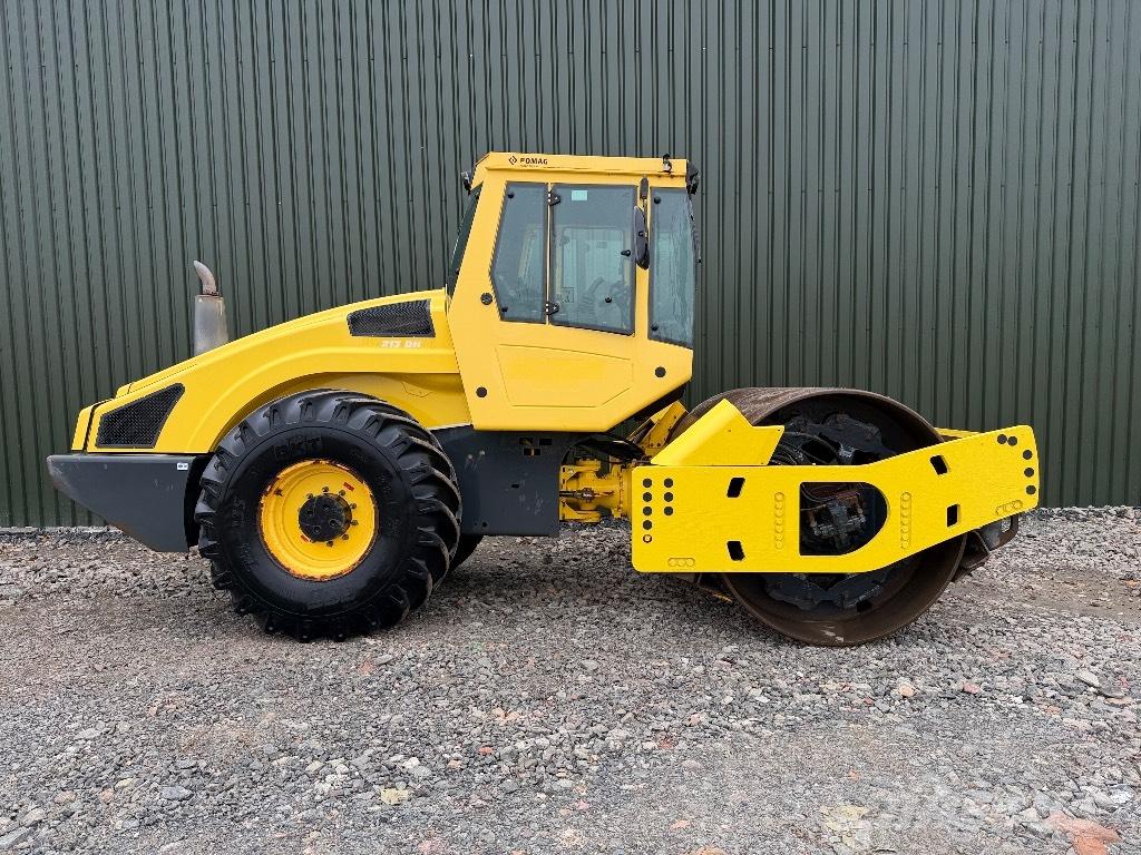 Bomag BW 213 D H-4 Trilrolwalsen