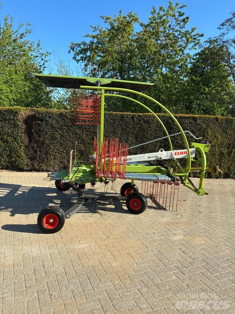 CLAAS Liner 500 Zwadharken
