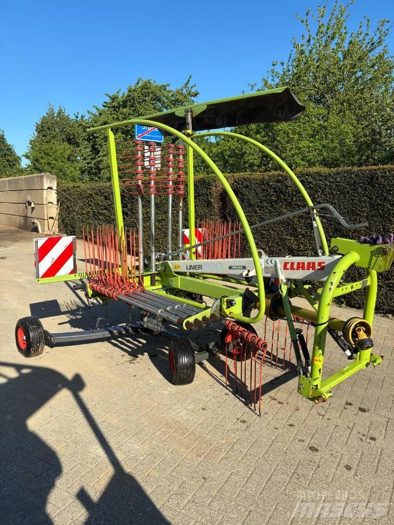 CLAAS Liner 500 Zwadharken