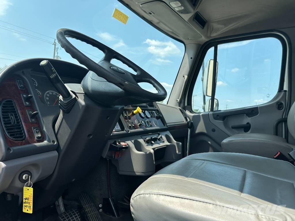 Freightliner M2 Vuilniswagens