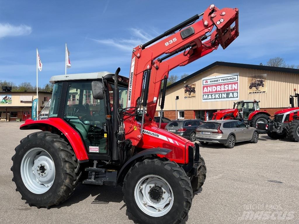 Massey Ferguson 5435 Tractoren
