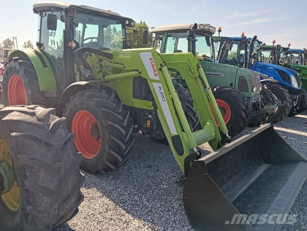 CLAAS Arion 460 Tractoren