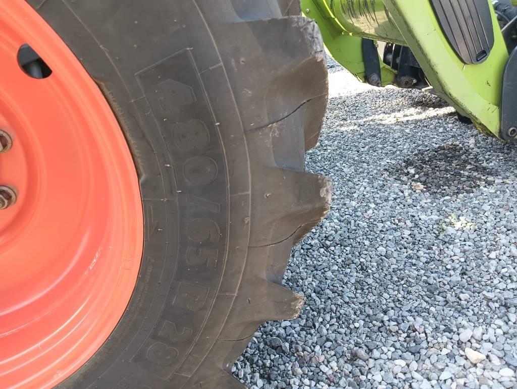 CLAAS Arion 460 Tractoren