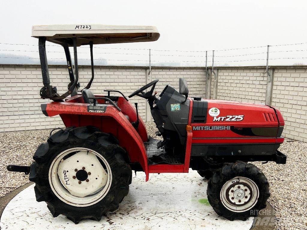 Mitsubishi MT225 Tractoren