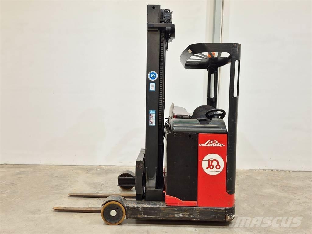 Linde R14 Reachtruck voor hoog niveau