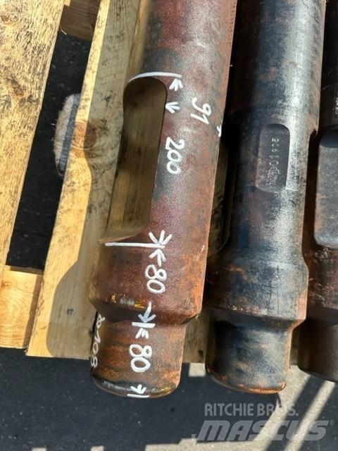  GROT 140 MM Hamers en brekers