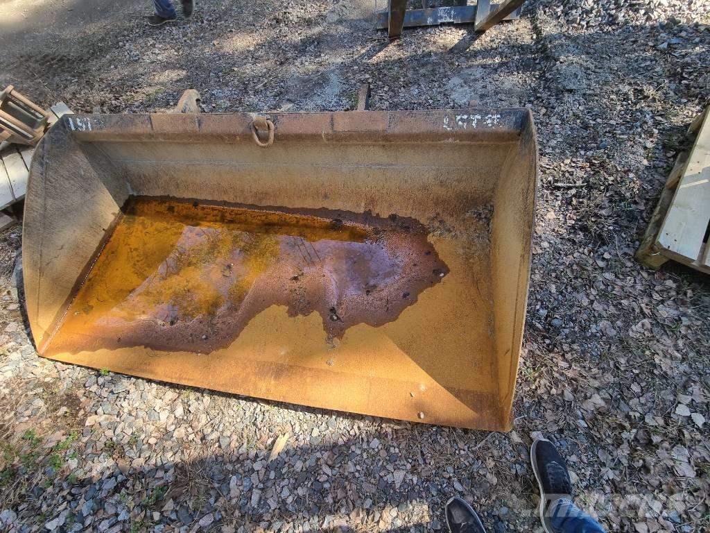 CAT 908M -2015 Wielladers