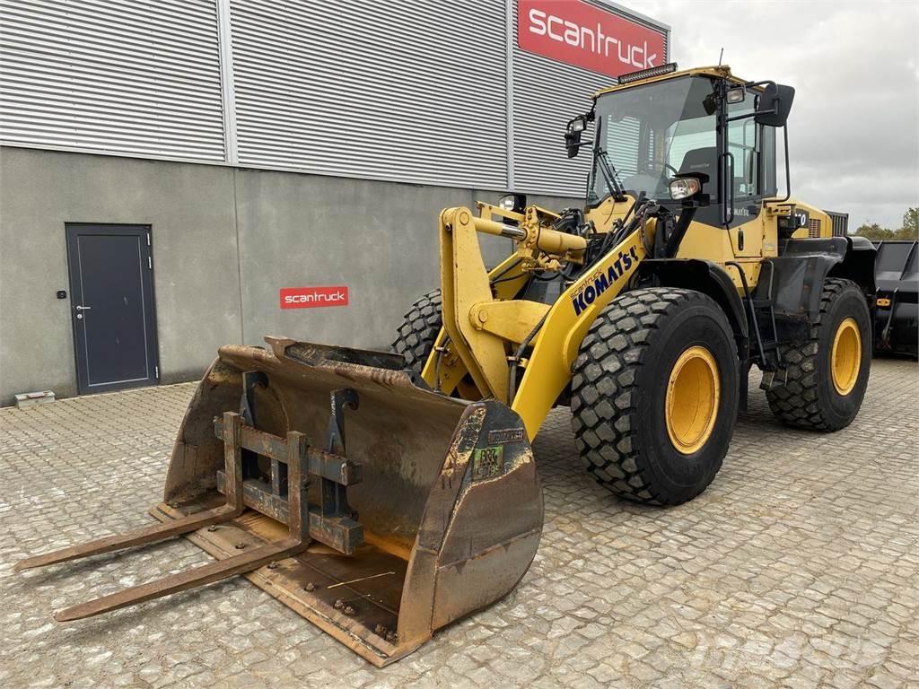 Komatsu WA200-7 Wielladers