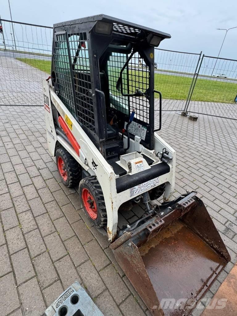 Bobcat S 70 Schrankladers