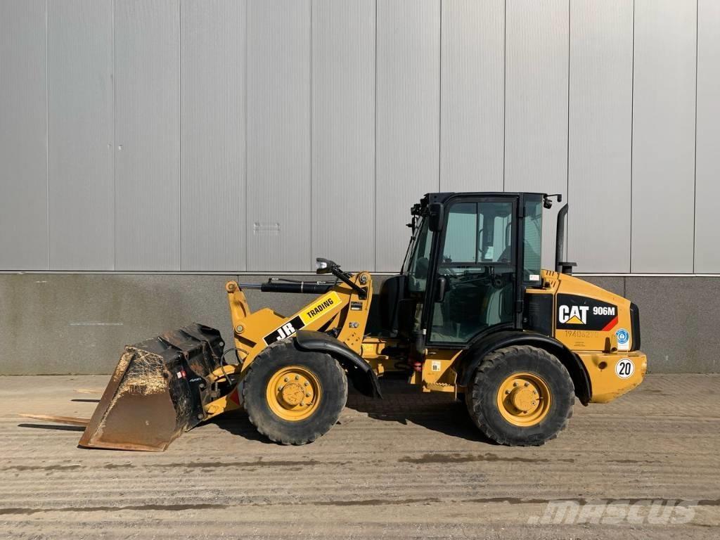 CAT 906 Wielladers