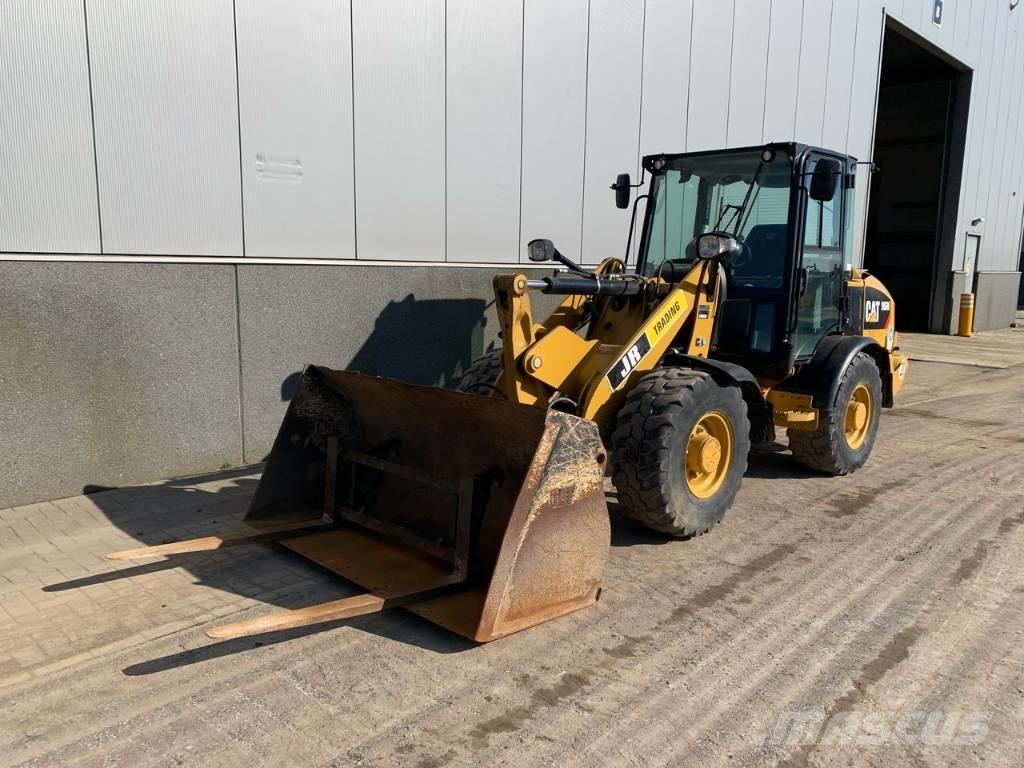CAT 906 Wielladers
