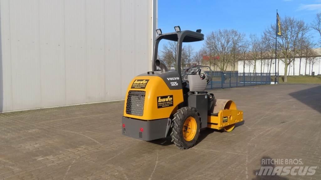 Volvo SD25D Trilrolwalsen