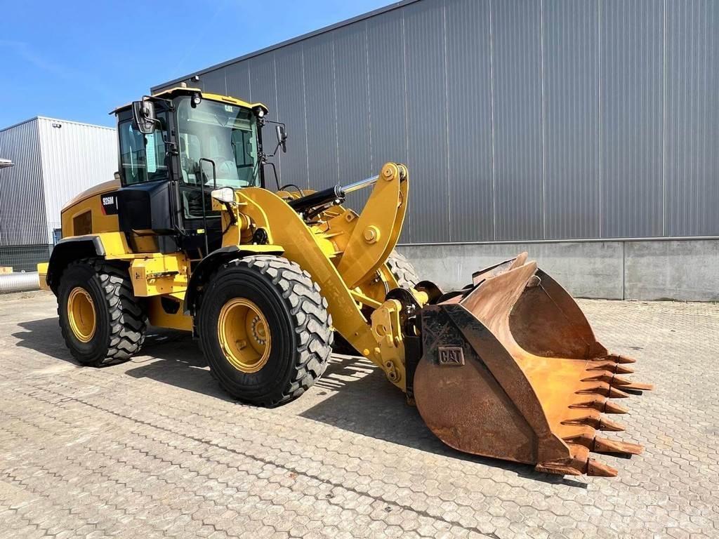 CAT 926M Wielladers