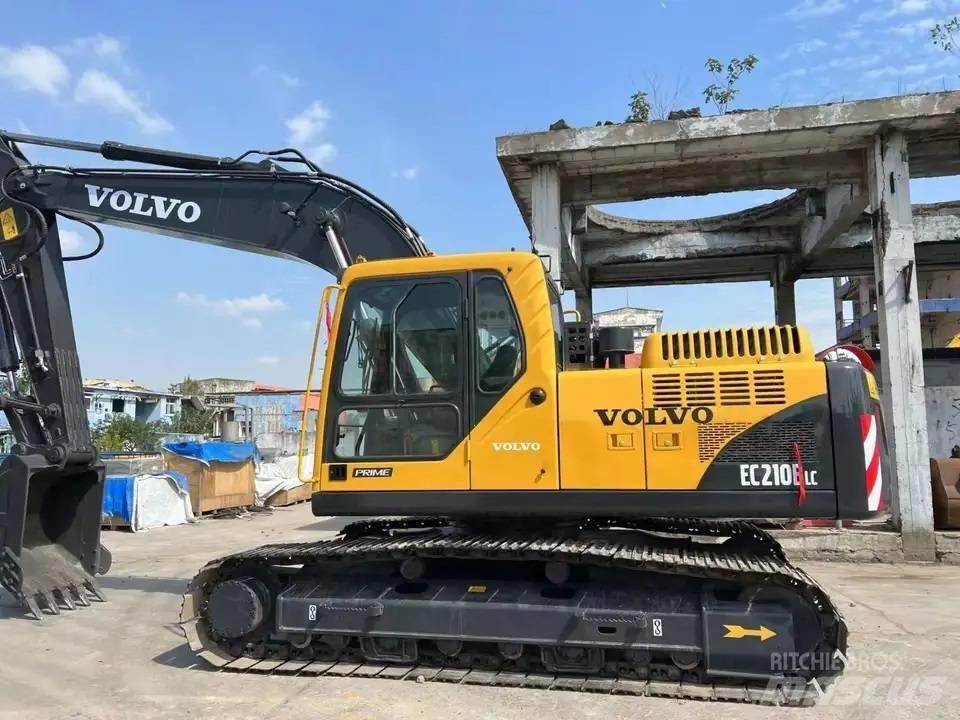 Volvo EC 210 B LC Midigraafmachines 7t - 12t