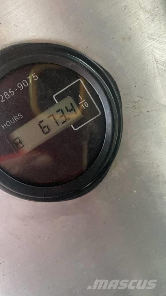 XCMG XS 223 J Trilrolwalsen