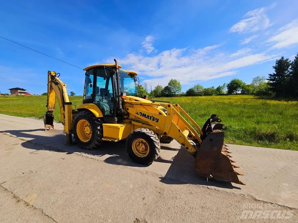 Komatsu WB 93 R Graaf-laadcombinaties