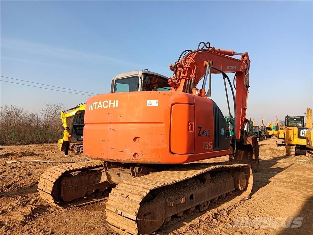 Hitachi ZX135US Rupsgraafmachines