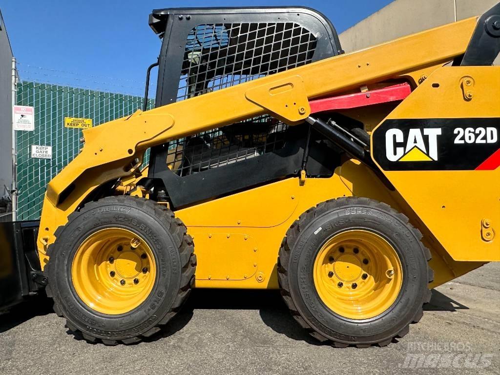 CAT 262 D Schrankladers