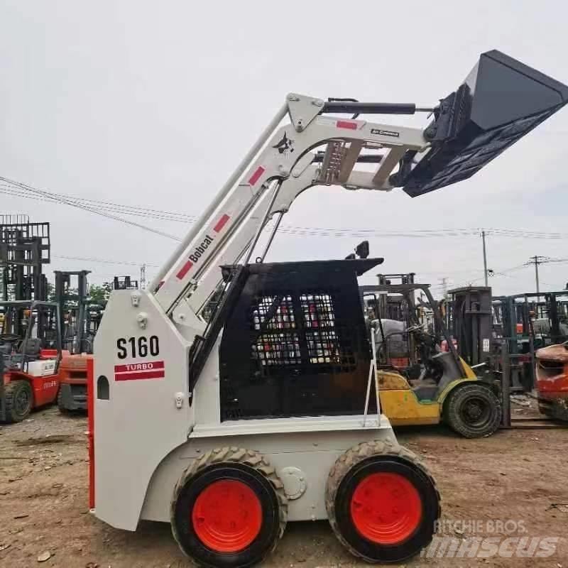 Bobcat S 160 Schrankladers