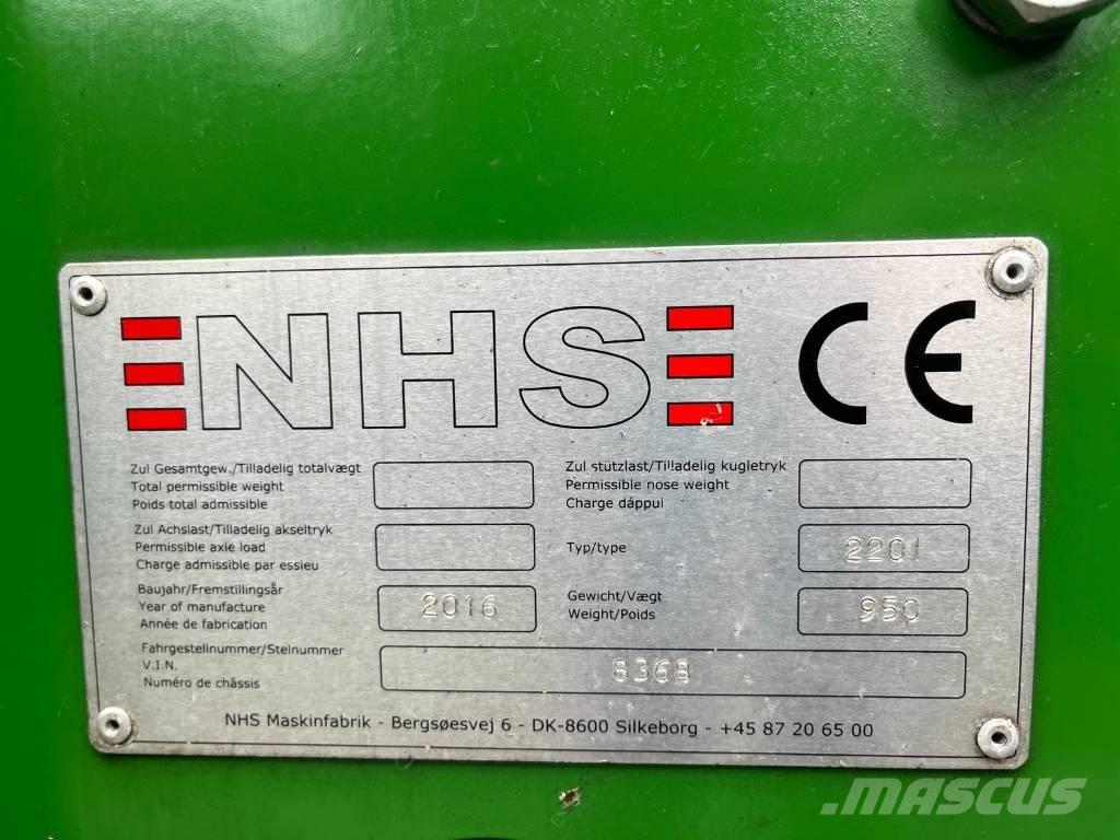 NHS 220 i Houtversnipperaars