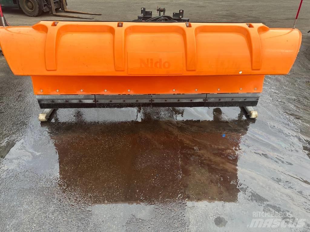 Nido SNK30 Sneeuwschuivers en -ploegen