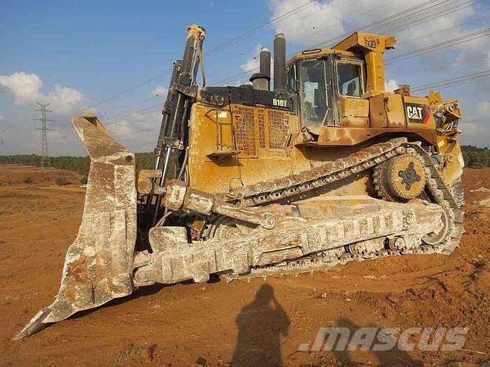 CAT D10 T Rupsdozers