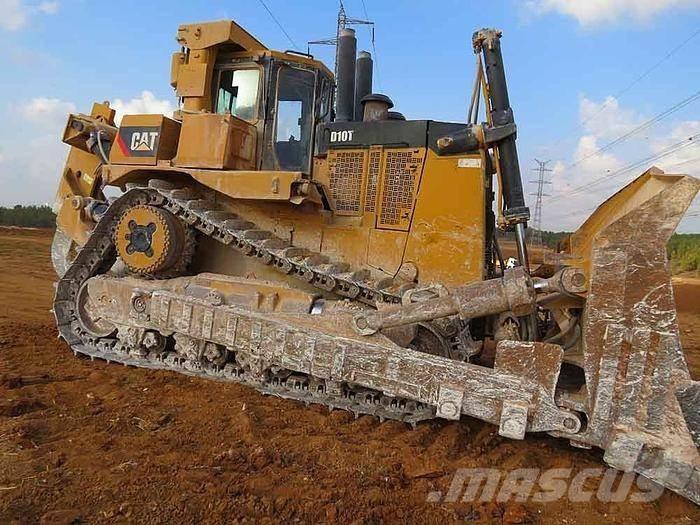 CAT D10 T Rupsdozers