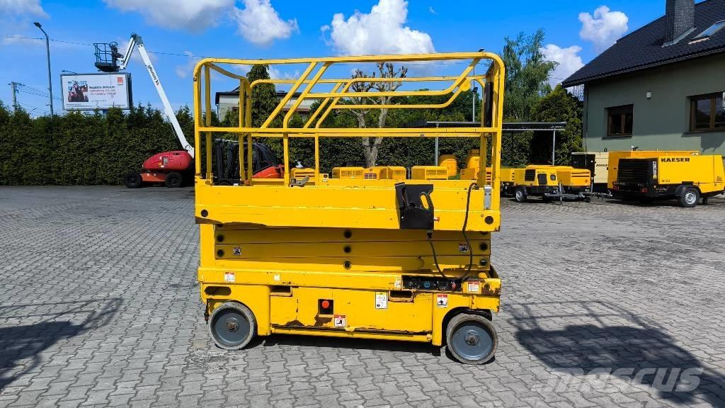 Haulotte Compact 10 Schaarhoogwerkers