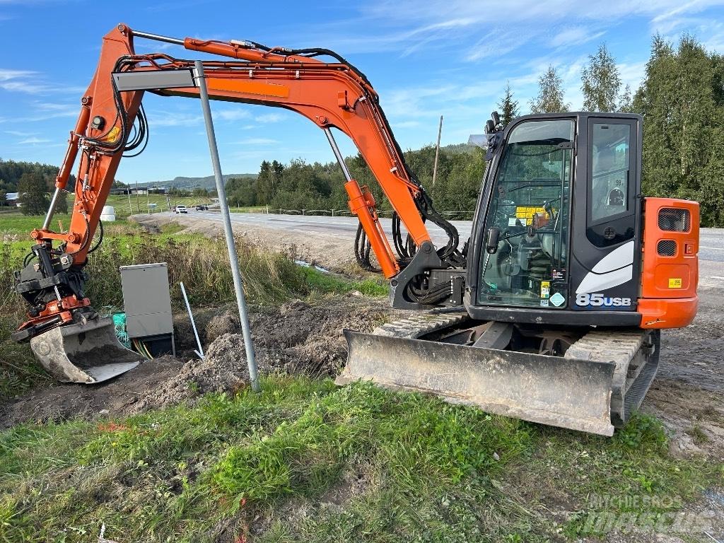 Hitachi ZX 85 US B-6 Midigraafmachines 7t - 12t