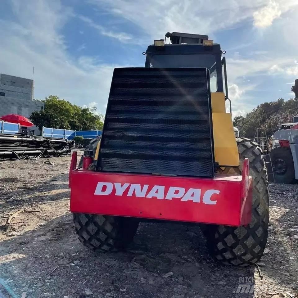 Dynapac CA251D Trilrolwalsen