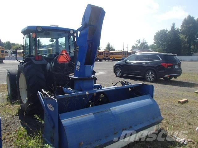 New Holland T 4040 Tractoren