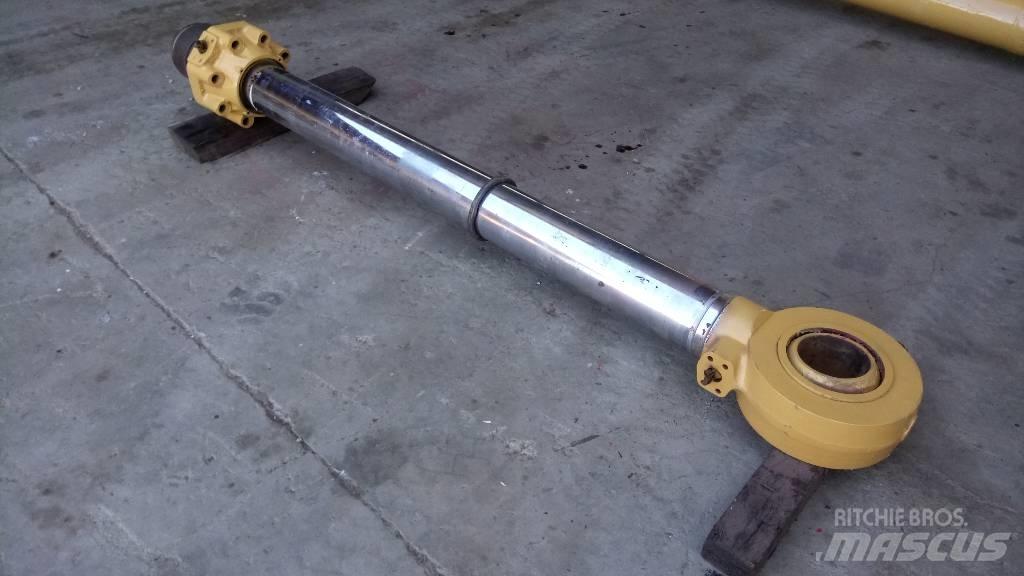 CAT 245 Hydraulics