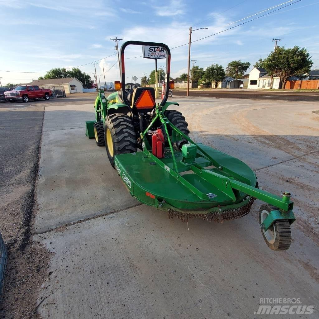 John Deere 3203 Compacttrekkers