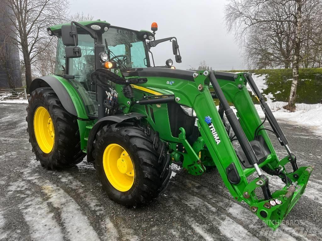 John Deere 5125R Tractoren