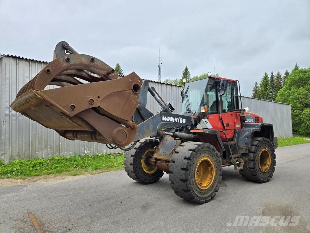 Komatsu WA200PZ-6 Wielladers