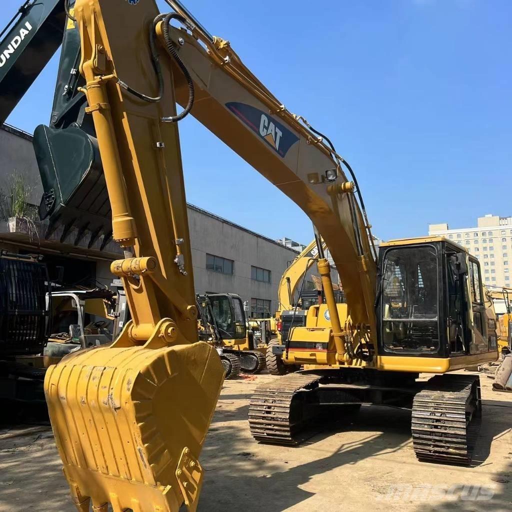CAT 320 B Rupsgraafmachines