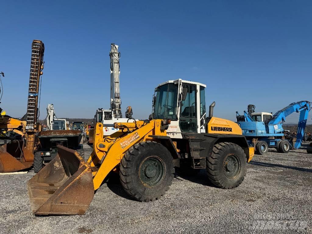 Liebherr L 522 Wielladers
