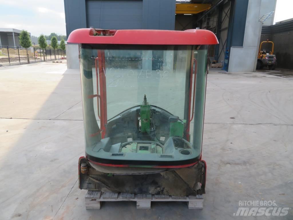 Volvo L30B / L35B Cabine en interieur