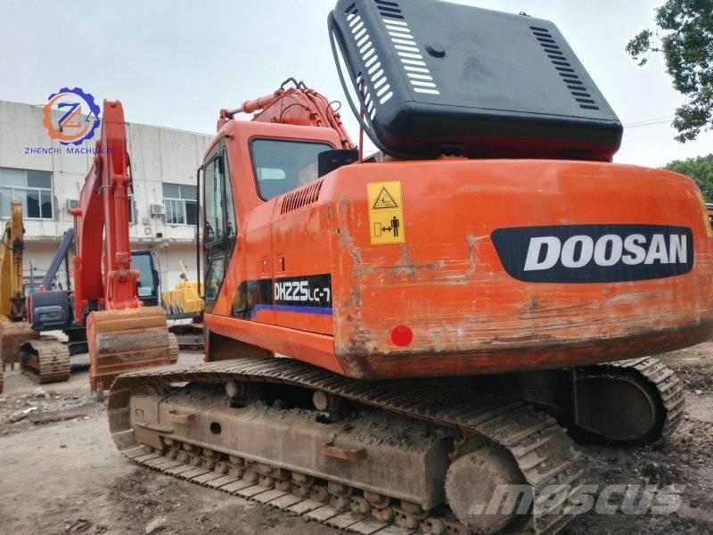 Doosan DH 225 LC-7 Rupsgraafmachines