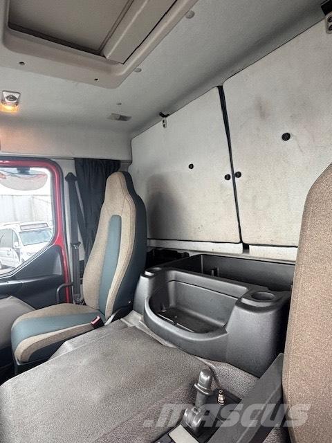 Volvo FE 320 Oprijwagen