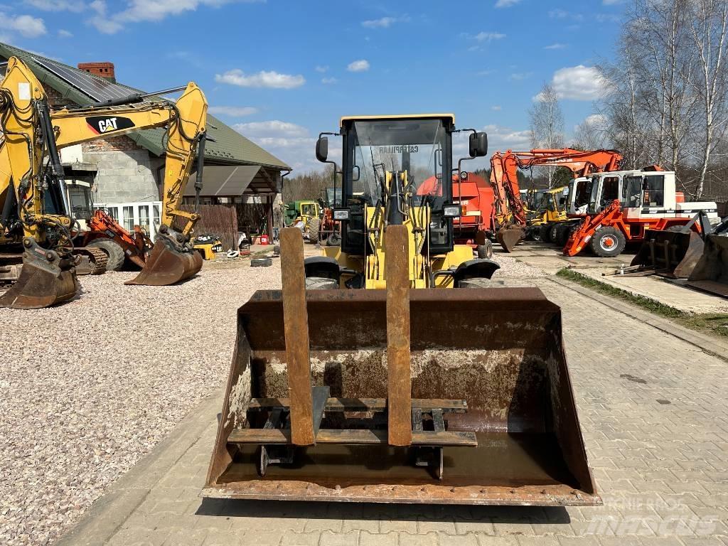 CAT 908 Wielladers