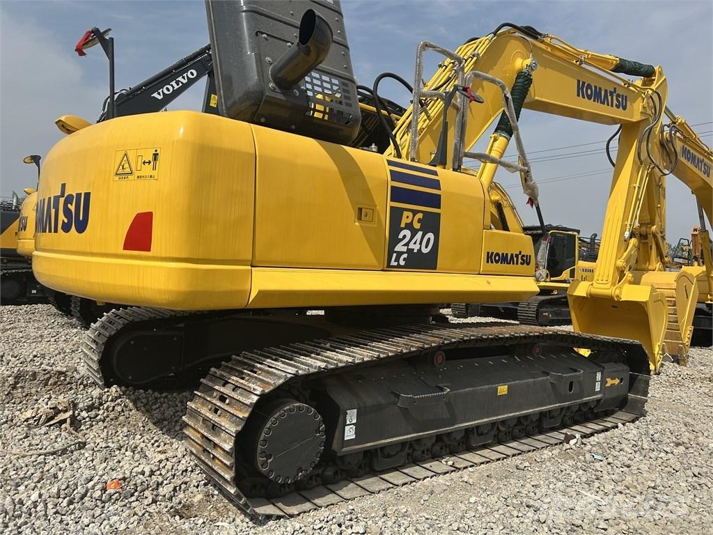 Komatsu PC 240 LC Rupsgraafmachines